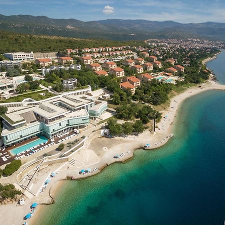 Apartments Grand Novi Vinodolski Resort Екстериор снимка