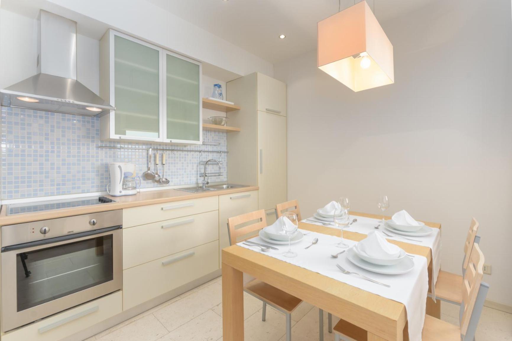 Apartments Grand Novi Vinodolski Resort Стая снимка
