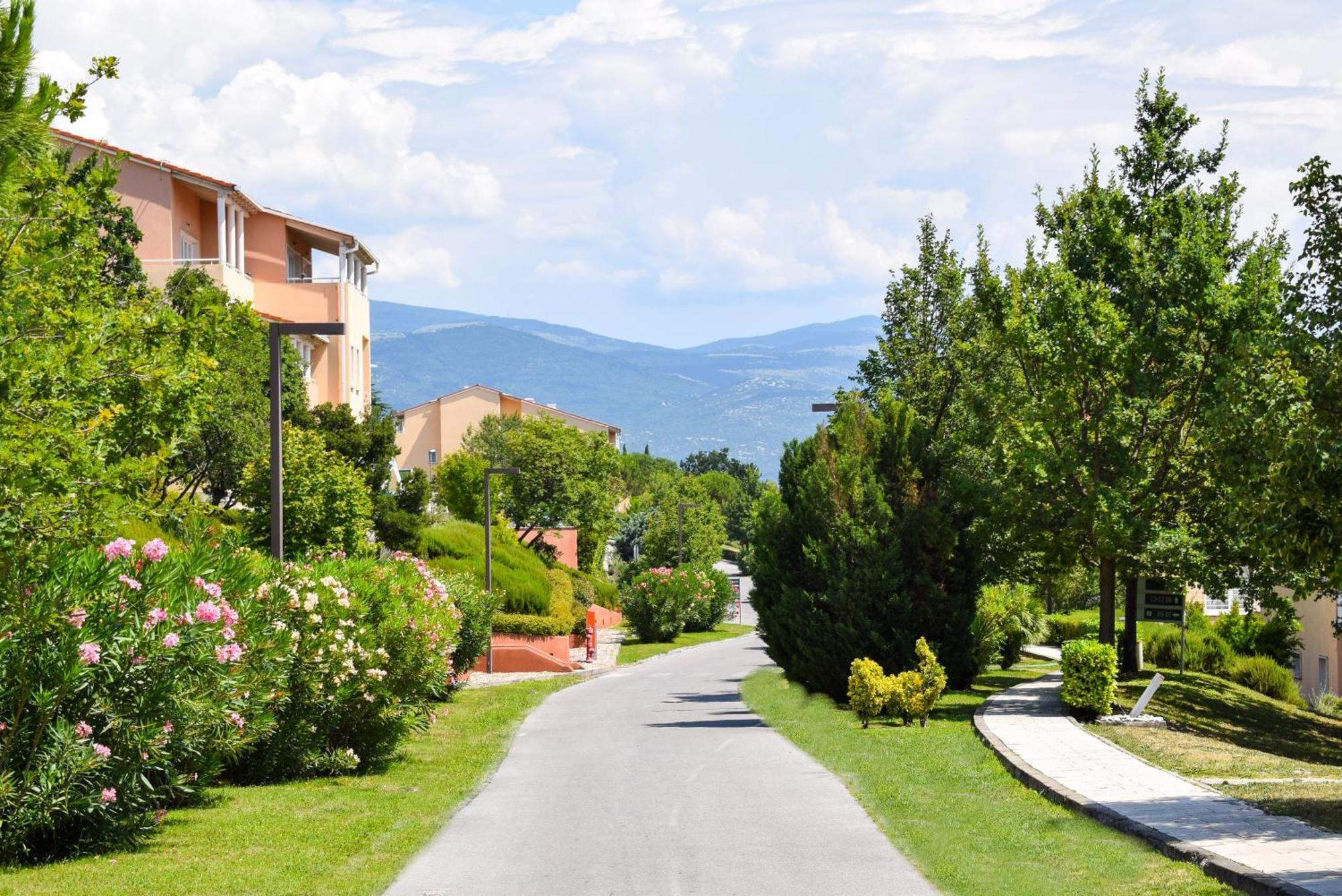 Apartments Grand Novi Vinodolski Resort Екстериор снимка